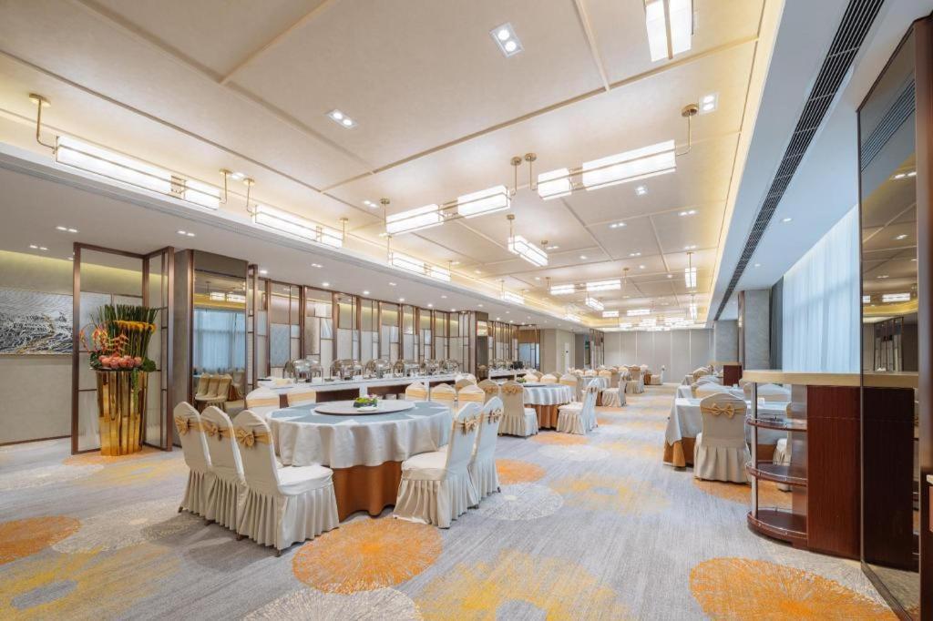 Cypress Garden Hotel Shanghai Exterior foto